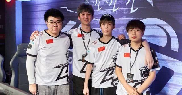 新老结合的 新老结合的